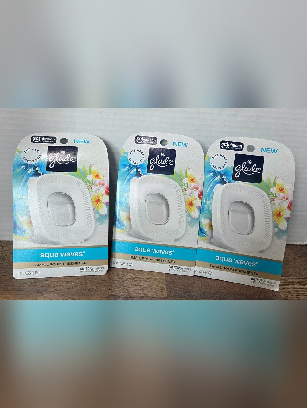 Glade Aqua Waves Small Room Fresheners (Set of 3)